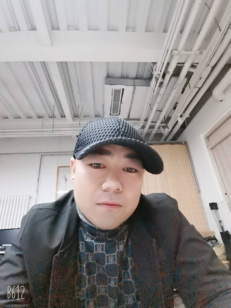 孙洋