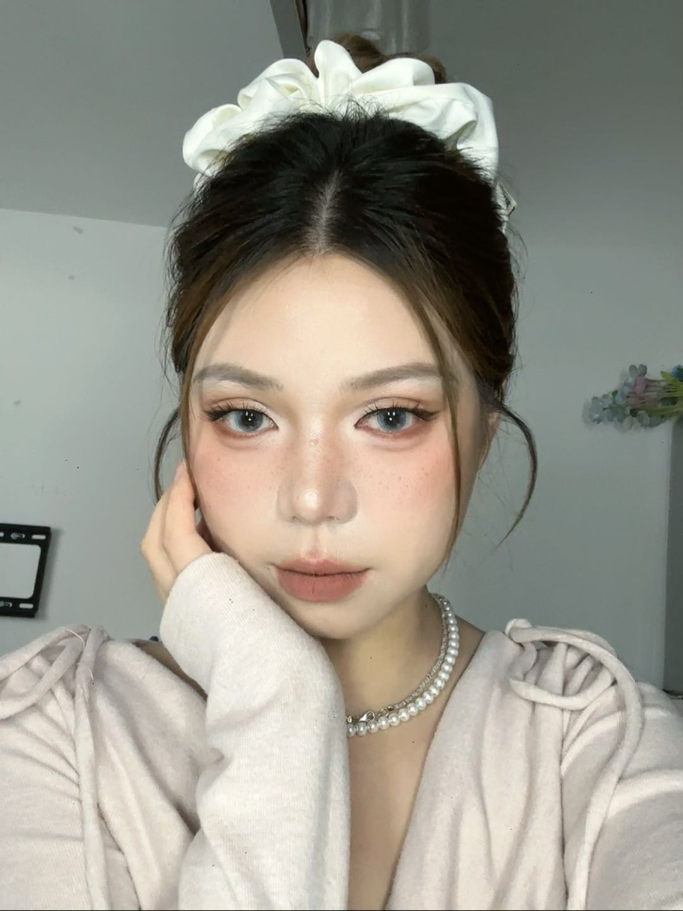 卢忻瑶