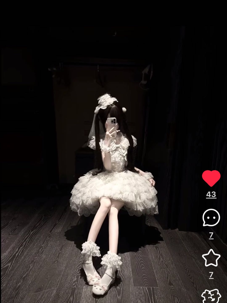 182****7166
