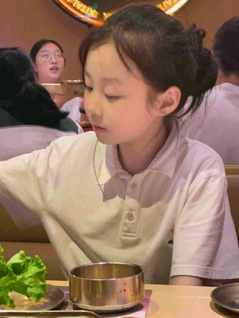 邬欣妍