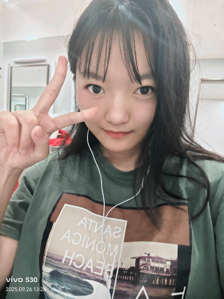 王锦亿