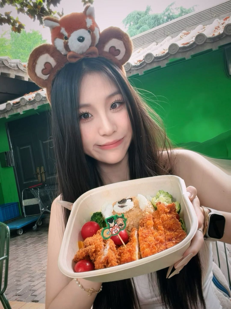 鹿晴曦